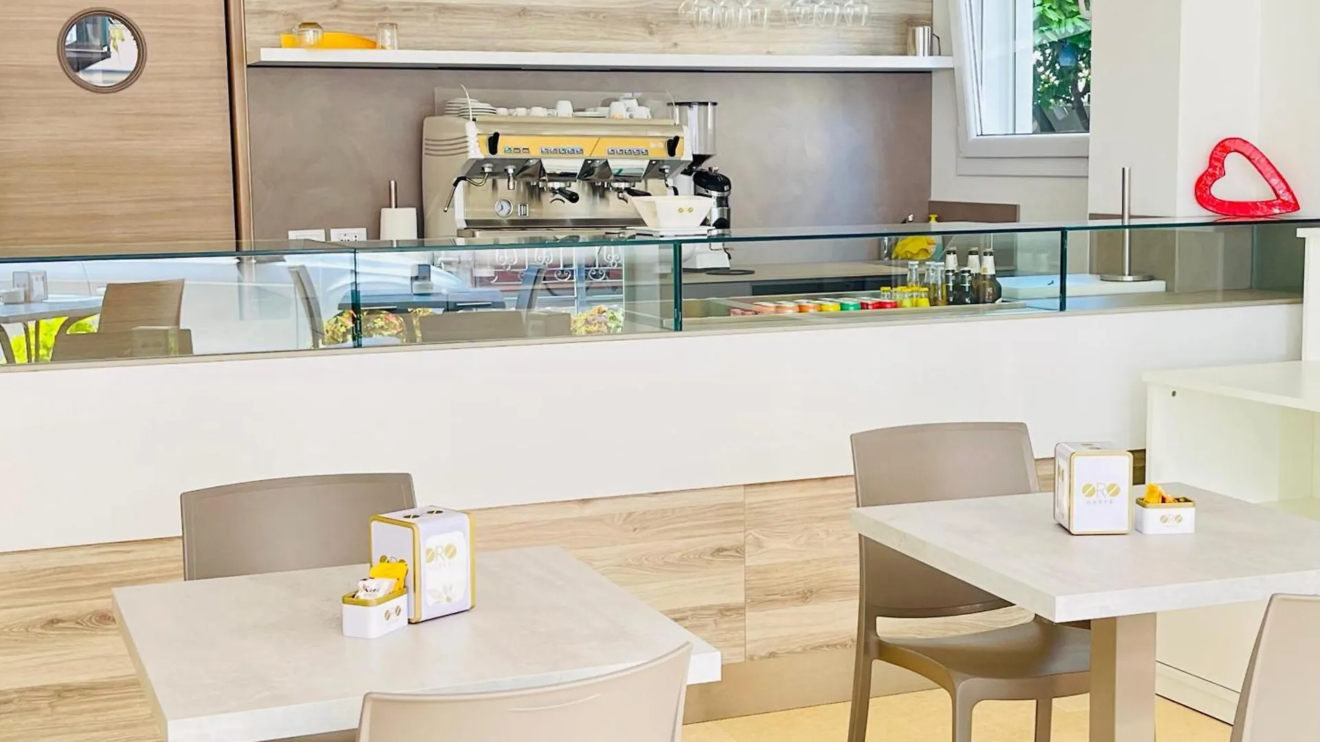 Hotel Capinera 카오를레