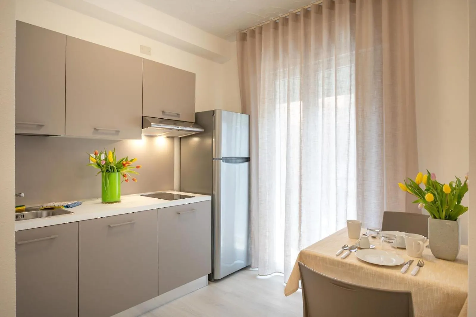 Hotel Capinera 카오를레